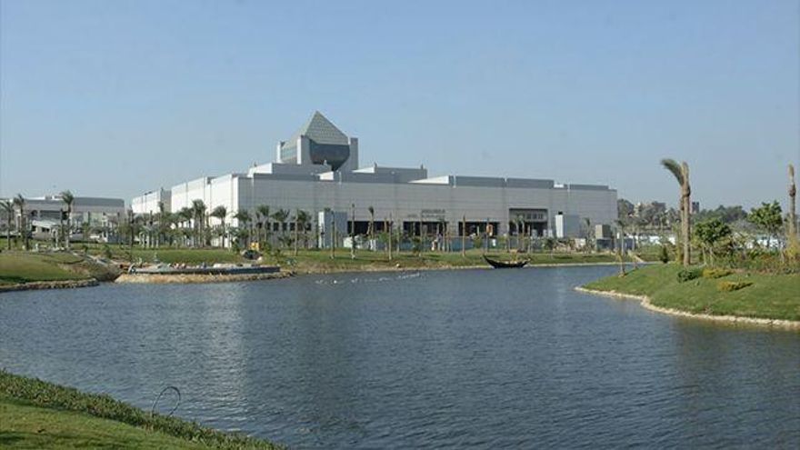 Vista general del nuevo Museo Nacional de la Civilización Egipcia de El Cairo.