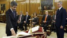 Los reyes, Gallardón y Rajoy presiden la jura del presidente del CGPJ, Carlos Lesmes