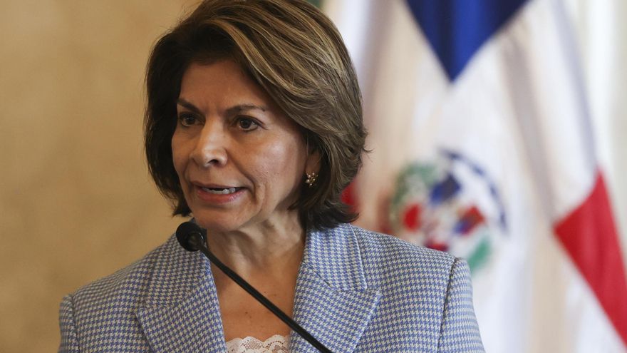 Expresidenta Chinchilla lamenta tendencia ciudadana de aceptar gobiernos no democráticos