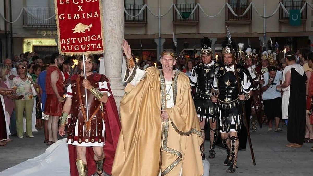 El primer 'César' moderno de Asturica Augusta, Josefus Orologius Primus.