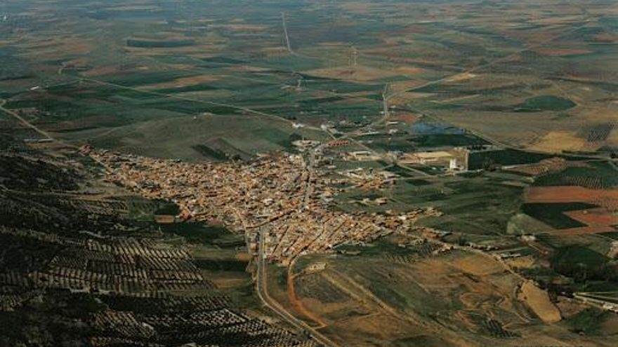 Cuatro pueblos de Ciudad Real siguen sin luz y 5.000 pasajeros de tren afectados en Castilla-La Mancha