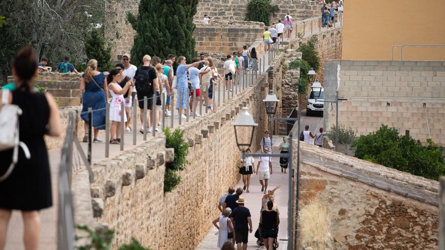 Balears pulveriza un nuevo récord de presión humana en agosto: 2 millones de personas el día 7