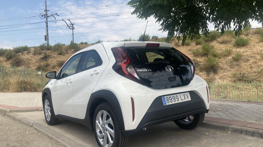 El Aygo X Cross está construido sobre la plataforma del Toyota Yaris, modelo del segmento superior.