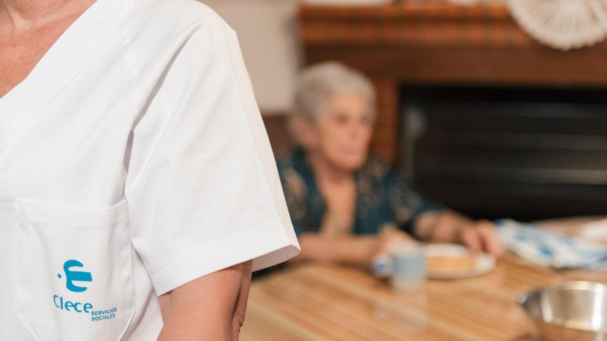 El precio de la hora del servicio de ayuda a domicilio, congelado desde 2015 en Castilla-La Mancha