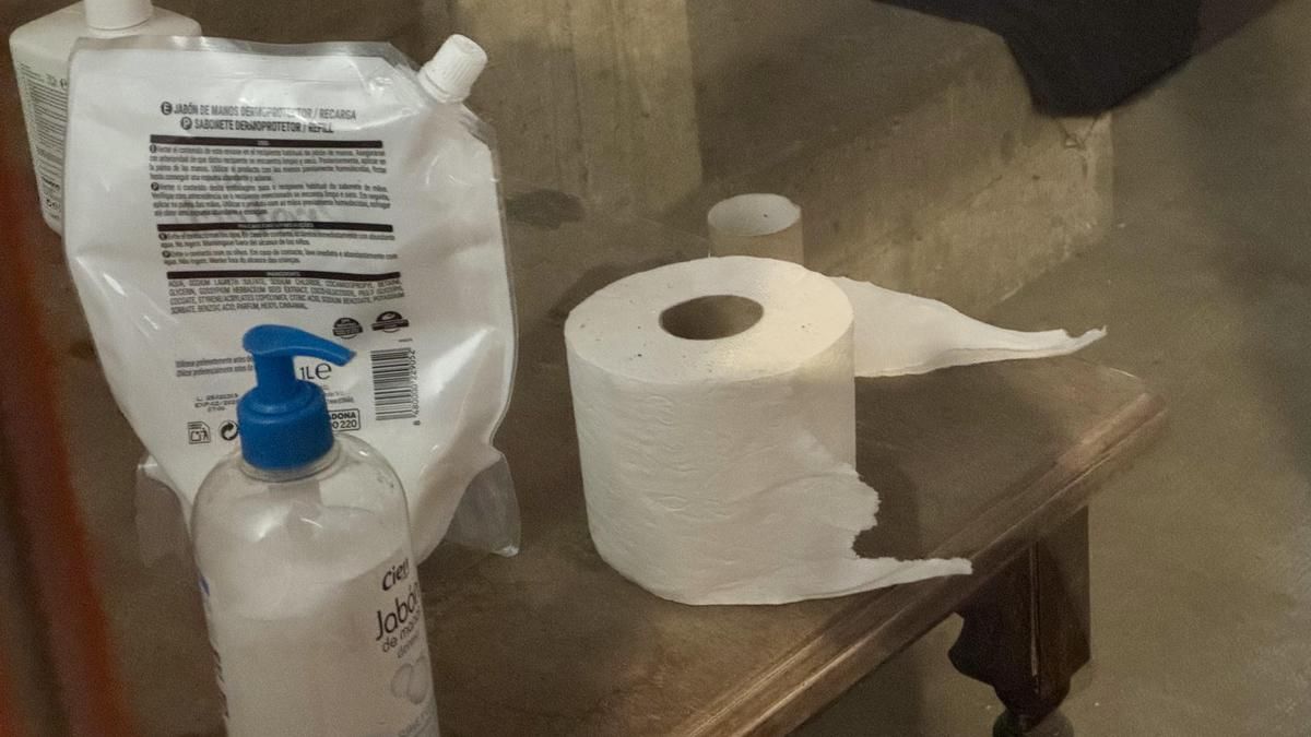 Enseres en la iglesia