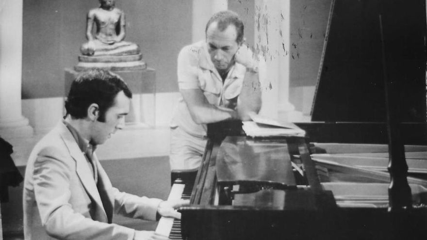 Con Alexis Weissenberg, en París.