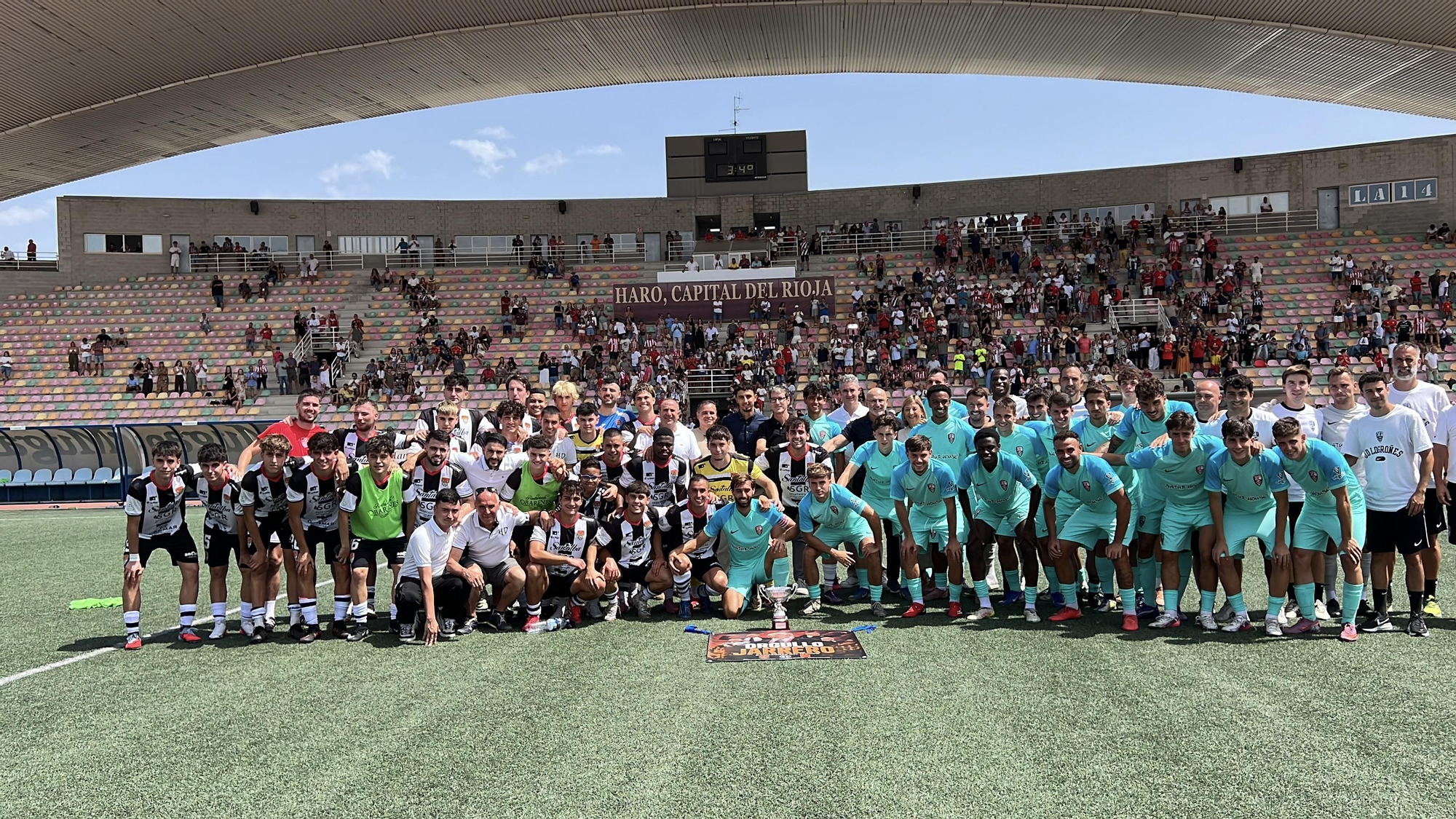 Homenaje al seleccionador Luis de la Fuente en Haro tras la victoria en el Mundial de fútbol