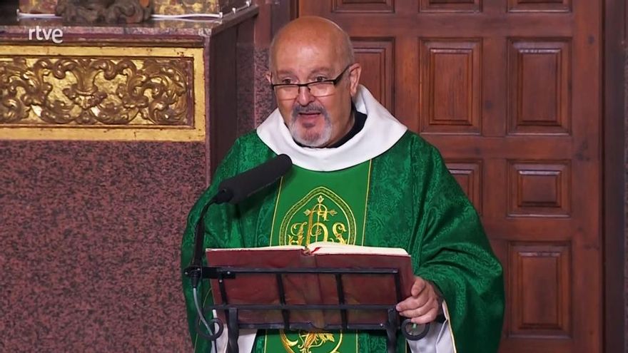 Mensaje tránsfobo en la misa de TVE: "Los hombres quieren ser mujeres; las mujeres, ser hombres"