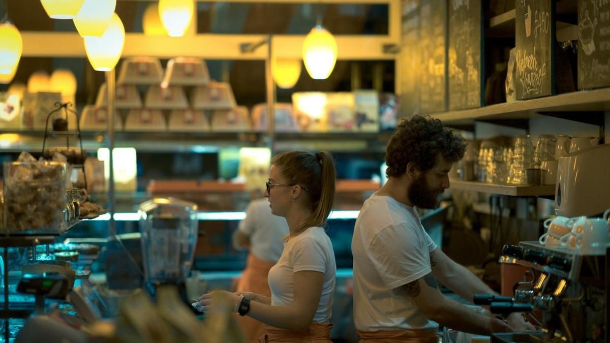 Trabajadores. Hotelería. Cafetería. Camareros.