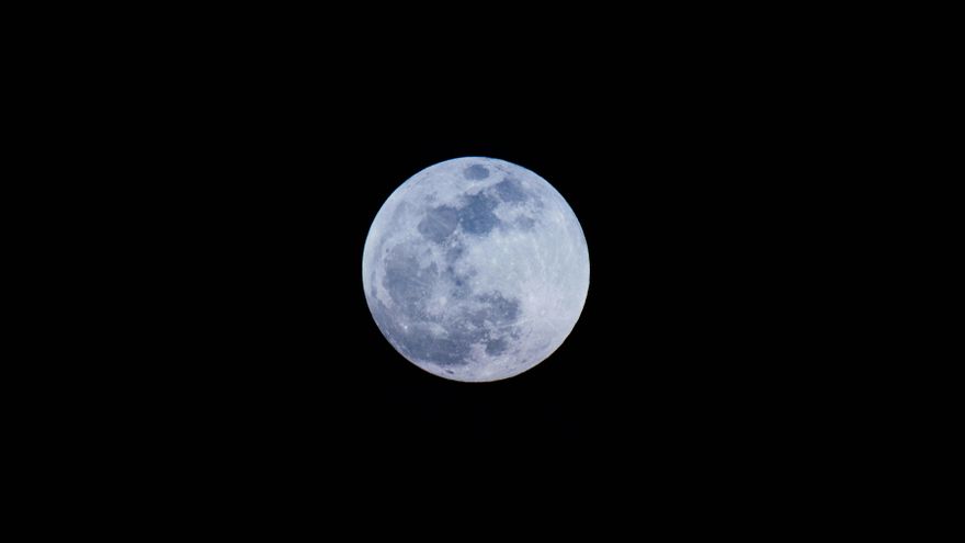 Cada año la Luna se separa un poco más de la Tierra y hace que los días sean más largos