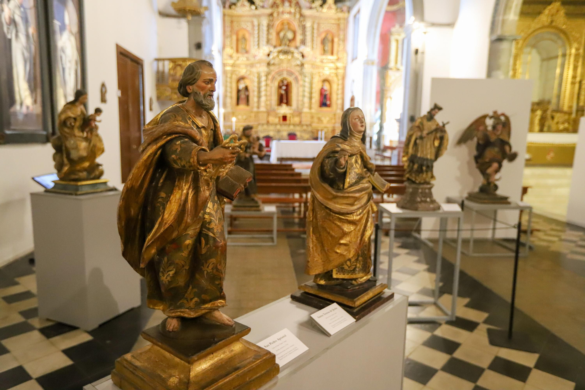 La iglesia de Santo Domingo inaugura la exposición de arte sacro “Encrucijada: Arte Sevillano”.