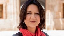 Rosa Pérez Garijo, a la vora de l’Ajuntament de Catarroja.