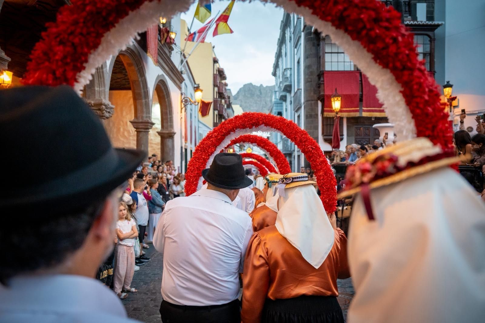 Cabalgata Pregón de La Bajada.