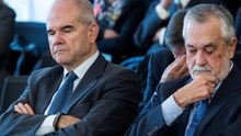 Sentencia de los ERE: seis años de cárcel para Griñán y nueve de inhabilitación para Chaves