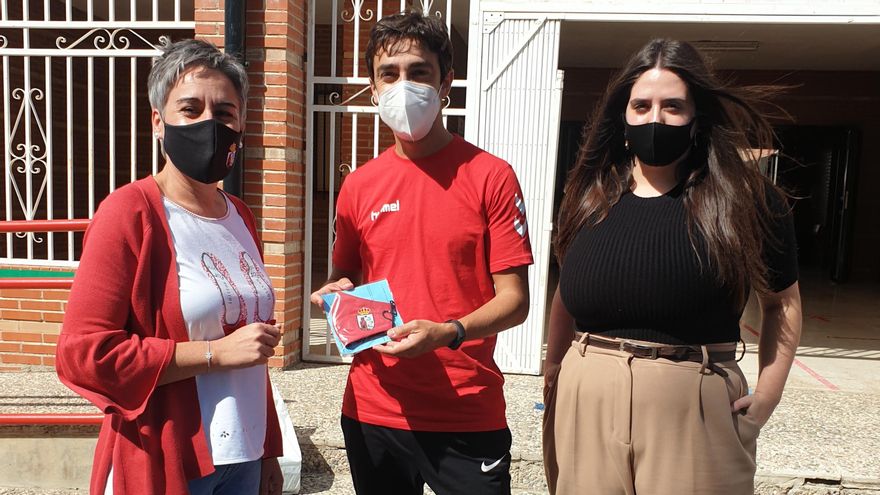 Entrega de mascarillas este lunes