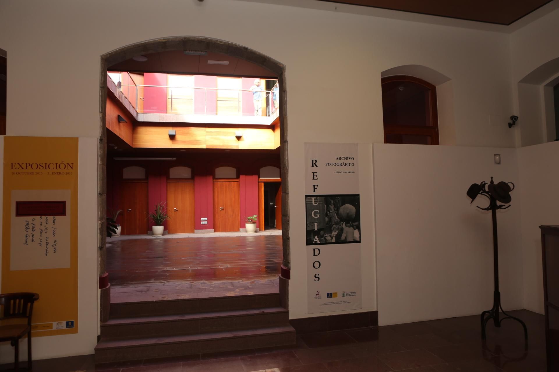 Exposición 'La Bilioteca Errante. Juan Negrín y los libros' (ALEJANDRO RAMOS)