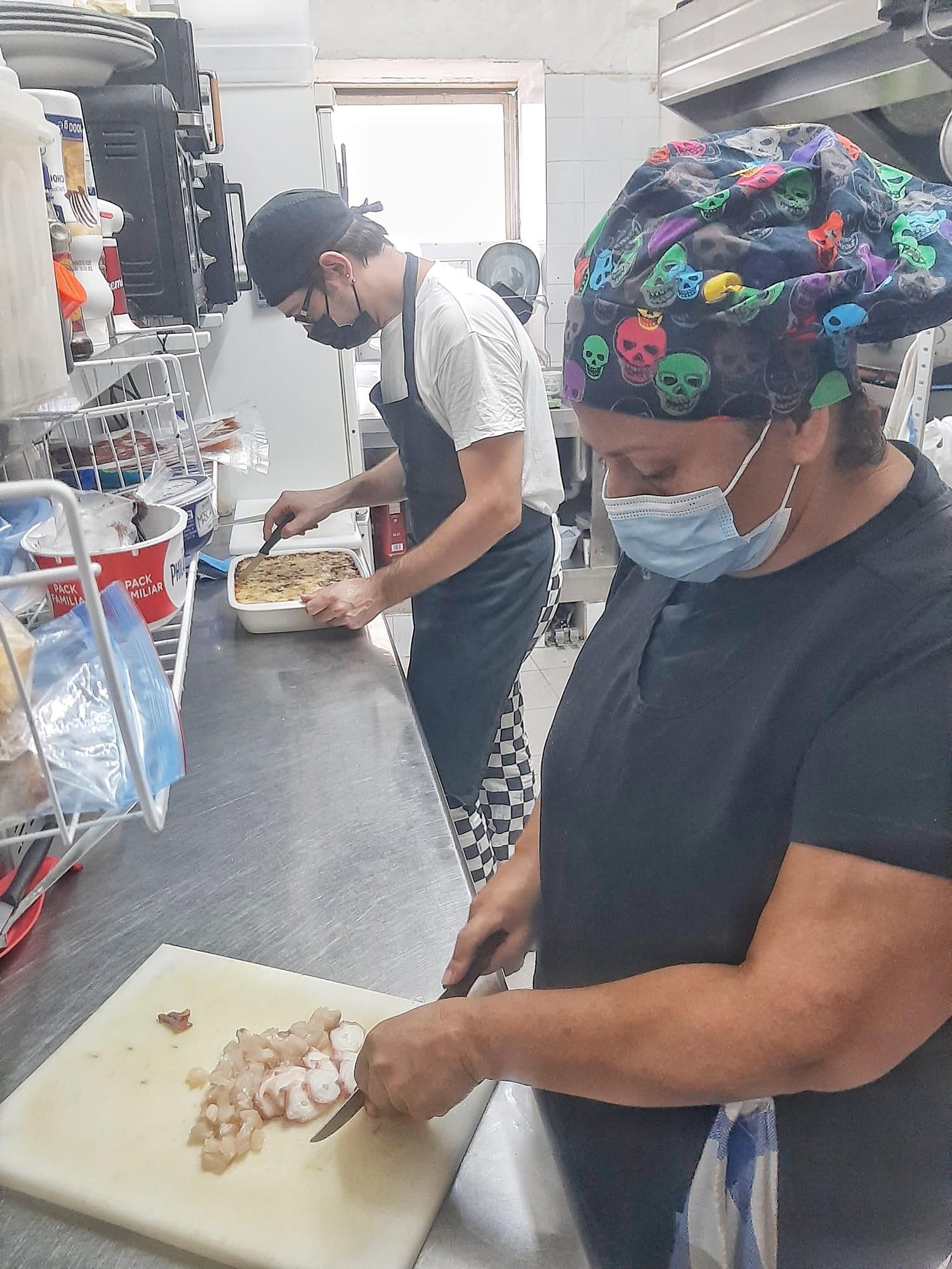 Personal del restaurante El Casino.