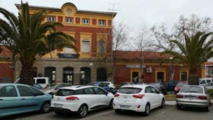 Estado actual de la estación en Navalmoral de la Mata