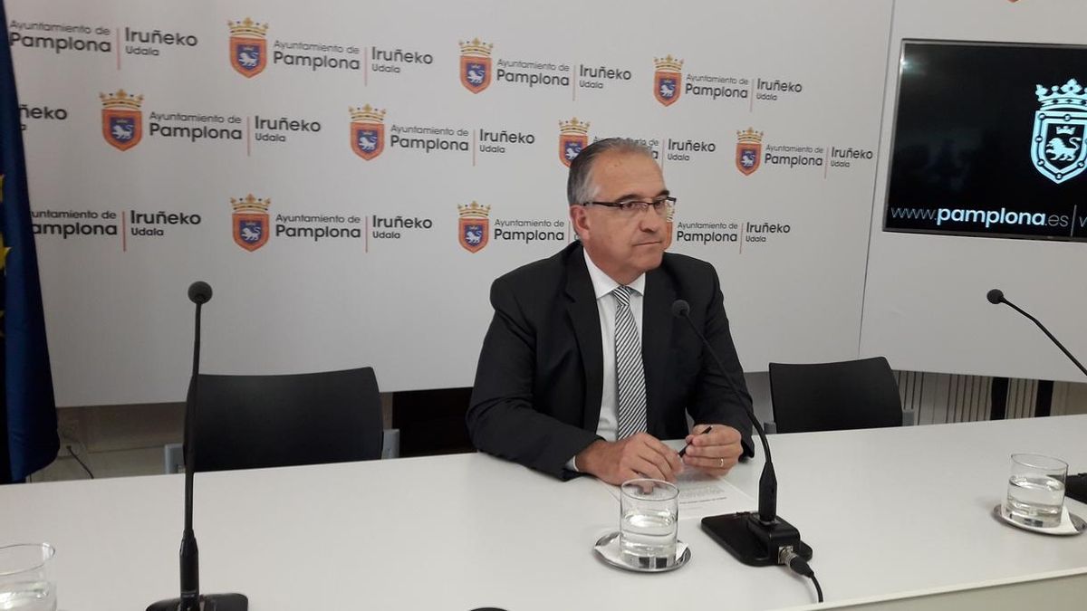 Alcalde Pamplona: Amaia Izko "no puede continuar ni un minuto más" tras su condena por seguir directrices de ETA