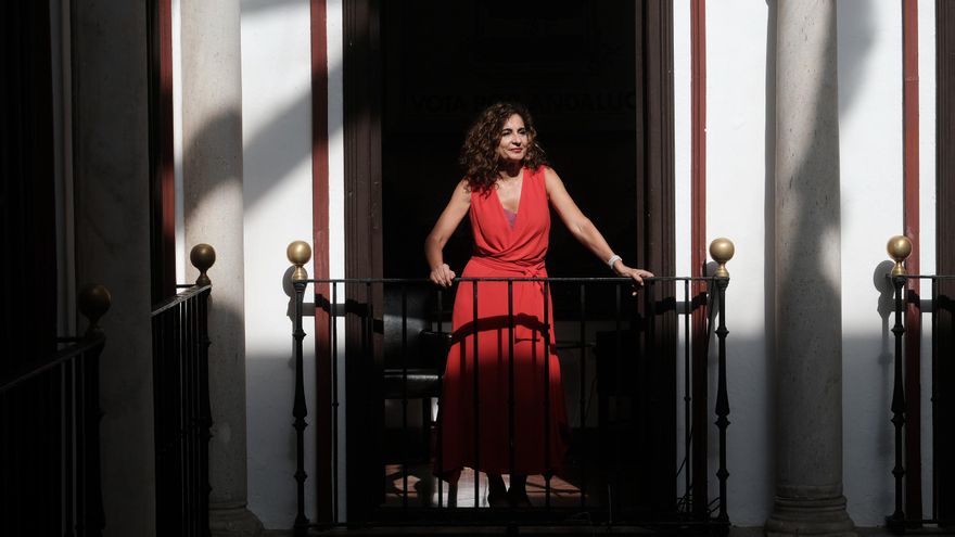 María Jesús Montero: "Feijóo cuestionó en Europa la reforma laboral y las pensiones y pidió que no se mandaran fondos que nos correspondían”