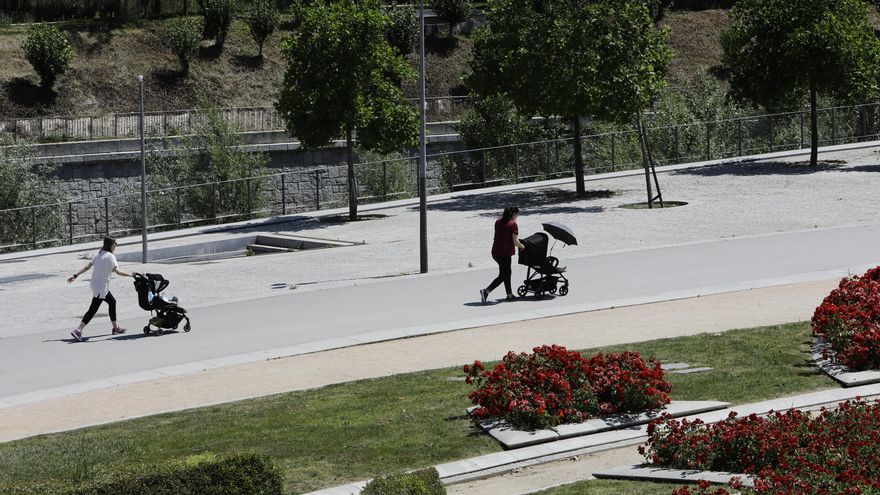 La acumulación del permiso de maternidad y paternidad para las madres solteras empieza a abrirse paso