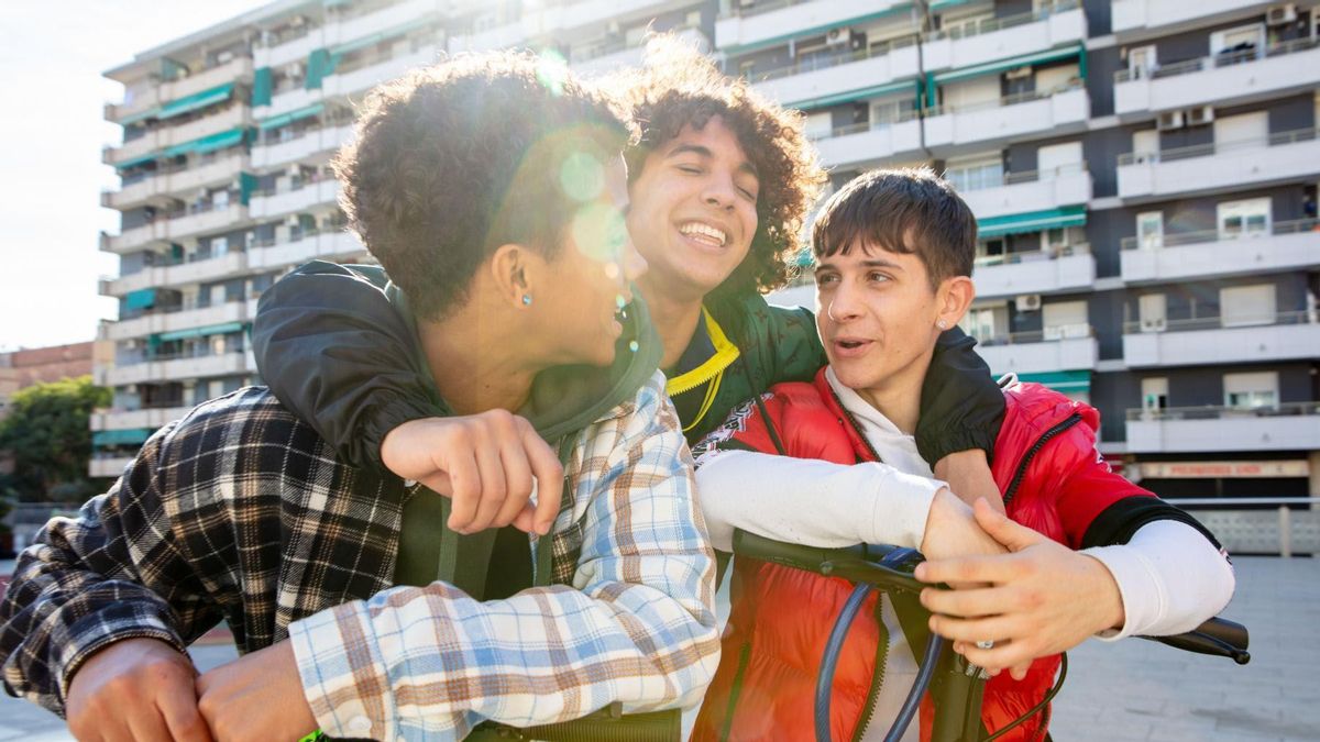 El espejo del mundo, la magia de las modernidades y otros planes culturales para desafiar los roles tradicionales