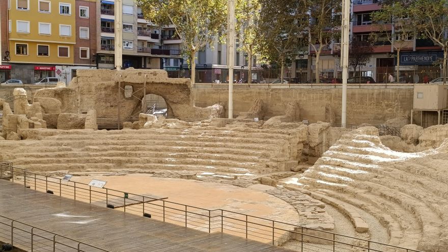 Una muralla, termas públicas y un teatro: el paseo por Zaragoza para descubrir los restos arqueológicos de su pasado romano