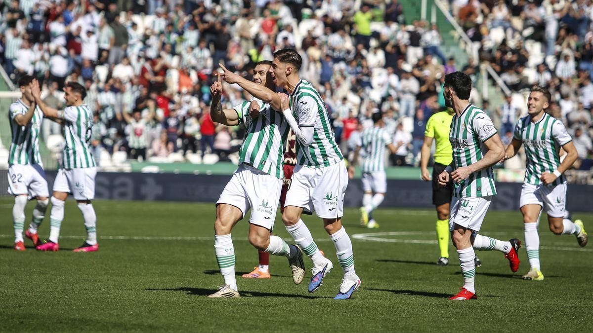 Adri Fuentes celebra su gol ante el Leganés