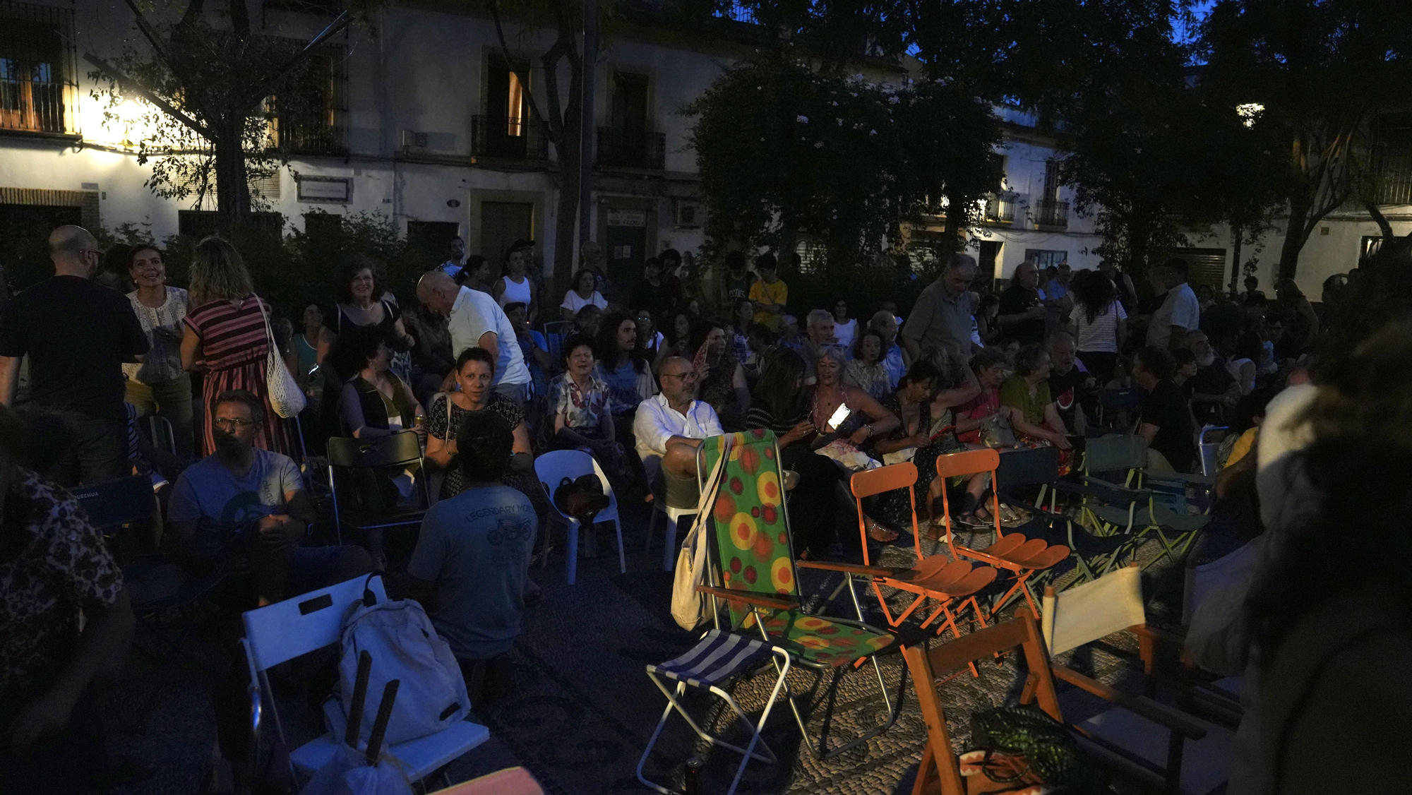 Proyección de cine simbólica en la plaza San Agustín
