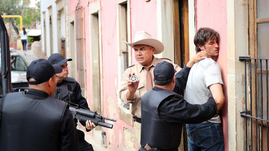 Filme "Al límite de la venganza": privilegio norteamericano y la migración