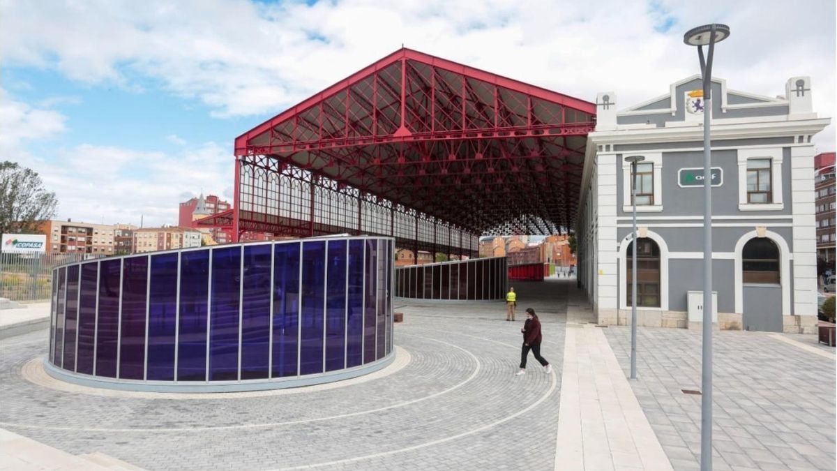 La vieja estación de Renfe acogerá el festival de circo en la calle de León.