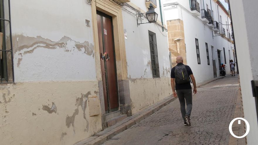 Reportaje de contrastes en el casco histórico