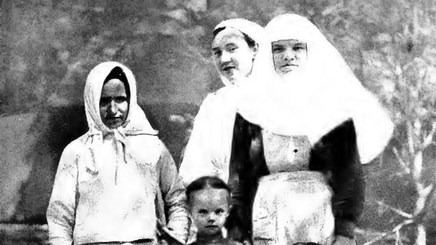 Mujeres campesinas en los días de la Revolución Rusa.