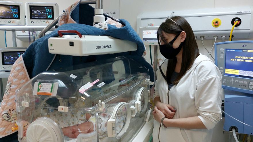 El intento desesperado de las embarazadas de Ucrania por refugiarse en la maternidad de Leópolis: “No hay lugar intocable, también acá nos pueden atacar”