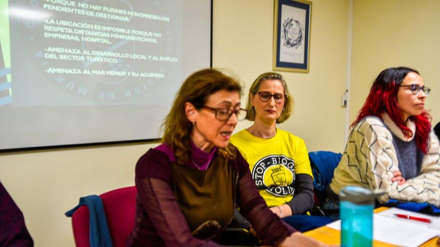 Nuria Velázquez (Stop Biogás Mar Menor): "Vemos que hay un binomio de las plantas con la industria cárnica y nos preocupa"