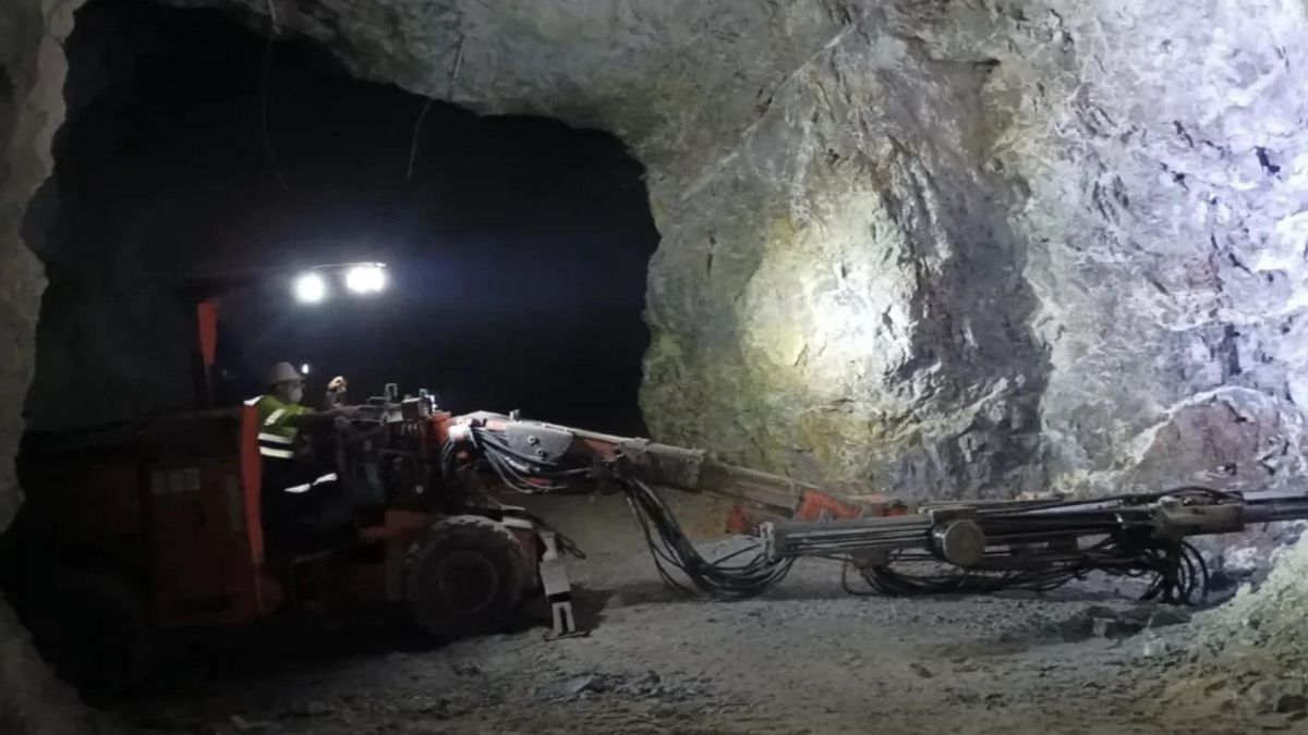 Minersa explorará nuevas zonas de Gijón y Corvera en busca de fluorita