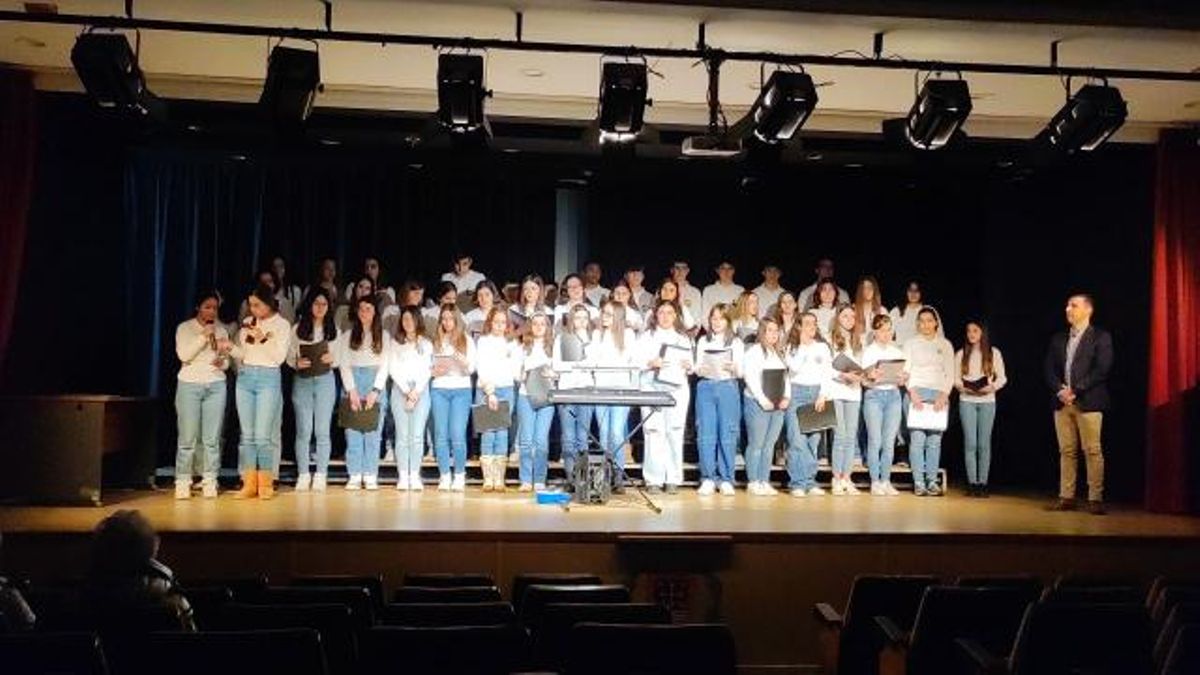 Villablino recibe este jueves el regalo de las voces del coro juvenil Cova Terreña de Bayona