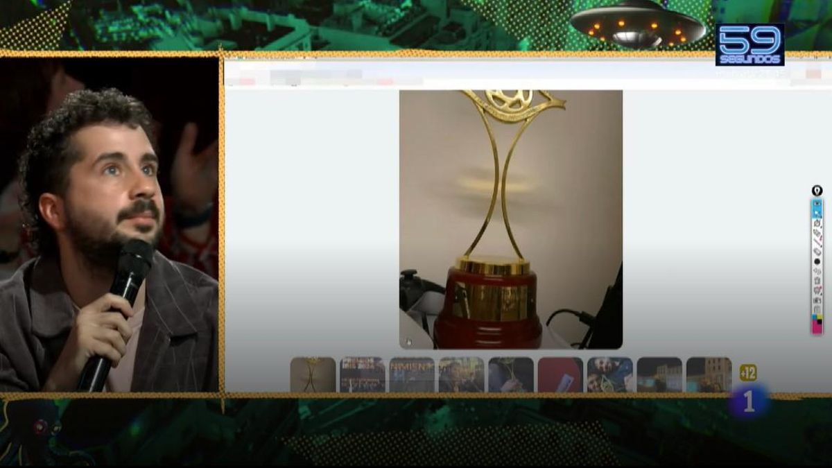 Sergio Bezos, con el Premio Iris