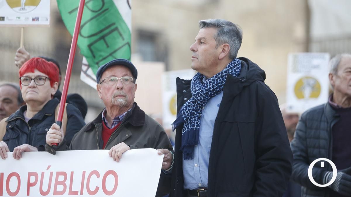 Concentración para denunciar el incumplimiento del Gobierno en la recuperación de los bienes inmatriculados por la Iglesia católica