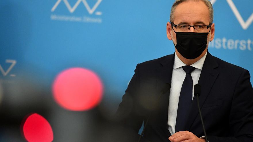 El ministro de Sanidad polaco, Adam Niedzielski