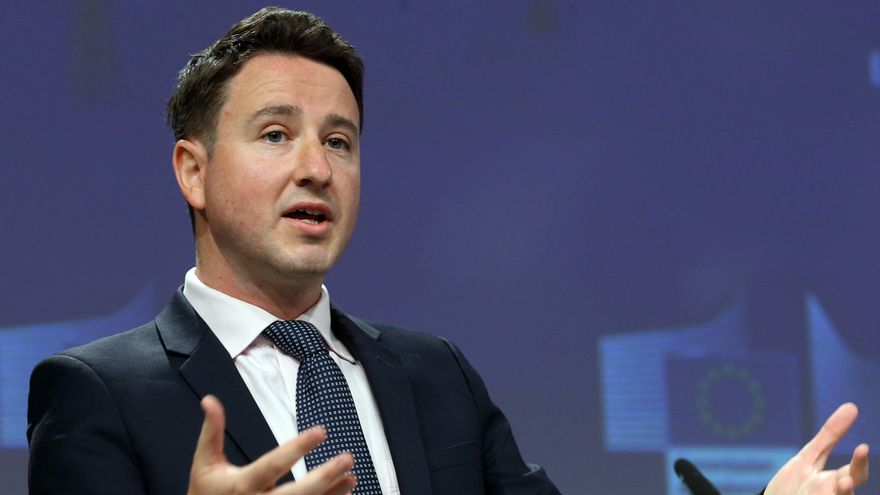 Zucman, el creador del impuesto mínimo a los multimillonarios: "España debe adoptarlo"