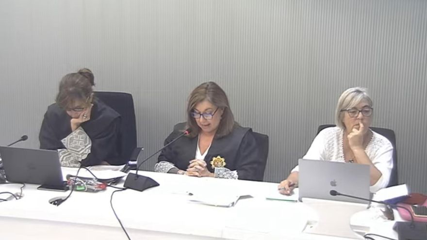 La Fiscalía Anticorrupción rebaja a un año de prisión la pena solicitada para Francisco Camps en el juicio del 'caso Gürtel'