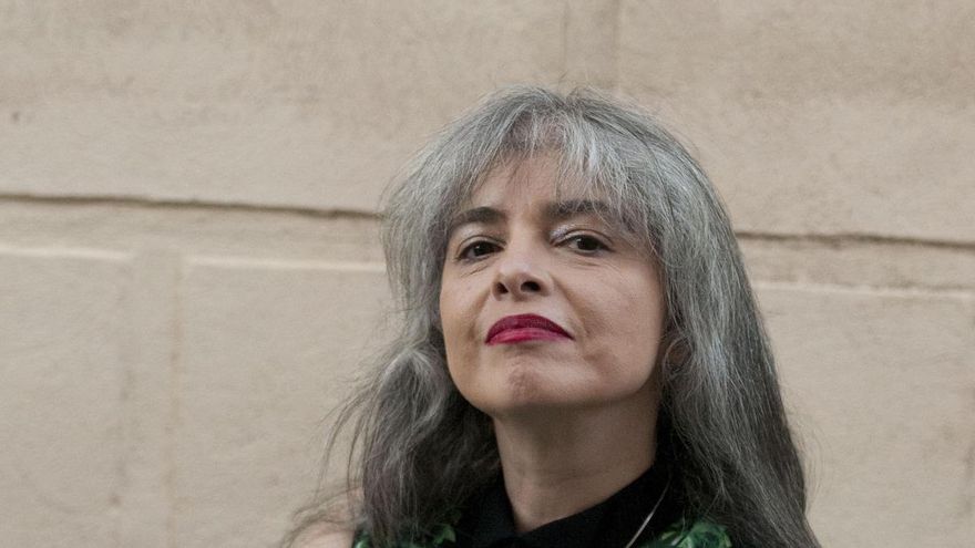 Mariana Enriquez, sobre la IA: “Es imposible que reproduzca lo humano porque nunca podrá enamorarse ni tener un trauma”