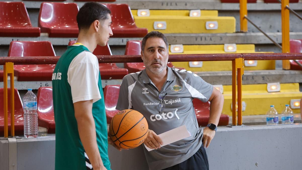 Entrenamiento del Cajasol Coto Córdoba en Vista Alegre
