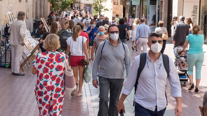 El estudio más riguroso hasta ahora corrobora que el uso de la mascarilla previene infecciones por coronavirus