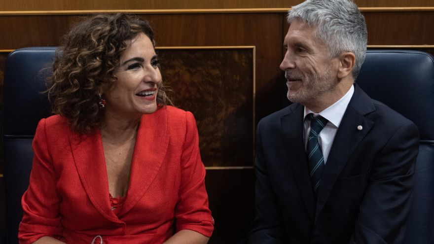 La ministra de Hacienda, María Jesús Montero y el ministro de Interior, Fernando Grande-Marlaska.