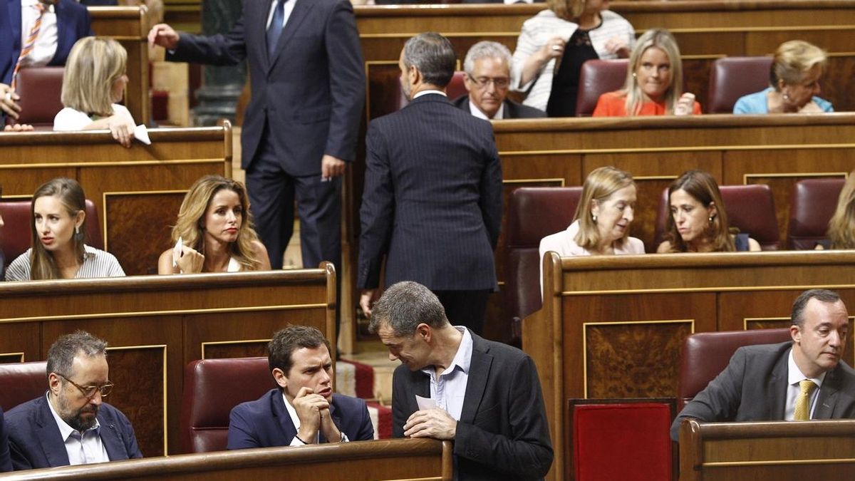 Toni Cantó presidirá la Comisión de Lucha contra la Corrupción del Congreso, y Marta Rivera la de Cultura
