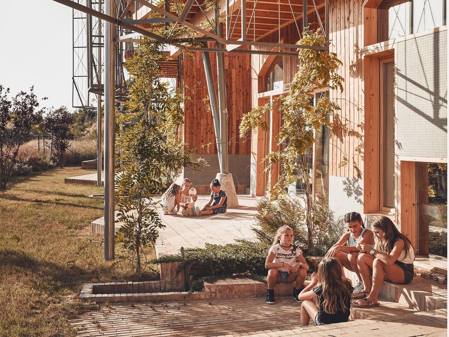 Colegio Imagine Montessori, al lado del futuro barrio La Pinada