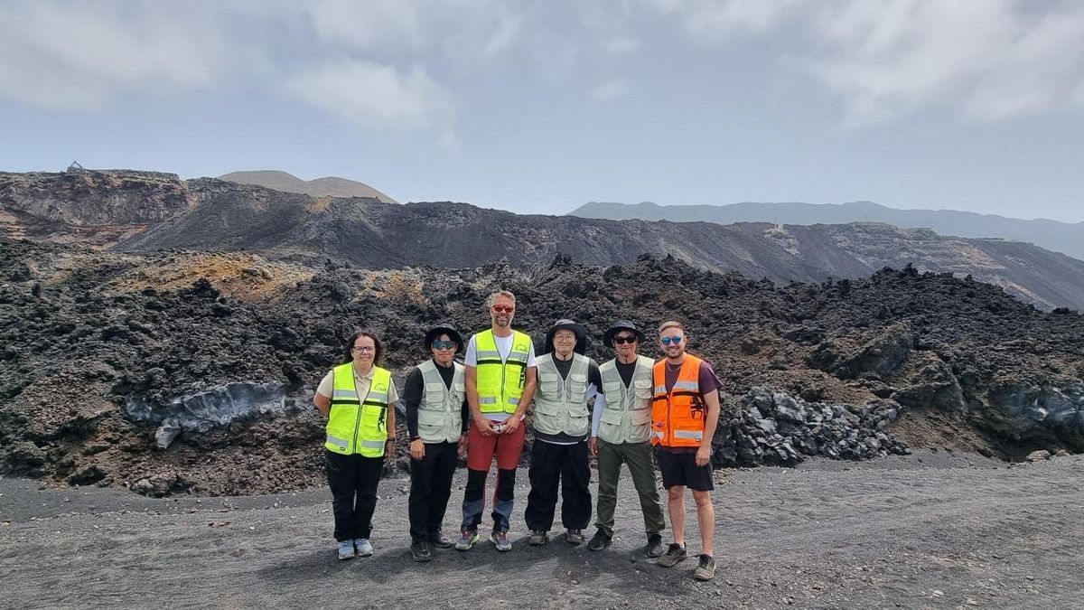 Visita a La Palma del grupo de profesionales del Centro de Investigación de Aguas Subterráneas de Jeju, en Corea del Sur.