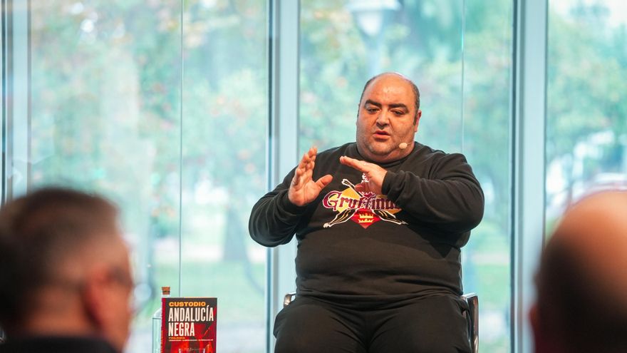 Custodio Pérez, el jornalero ‘bestseller’: “Todavía no he tenido tiempo para procesar lo que me está pasando”